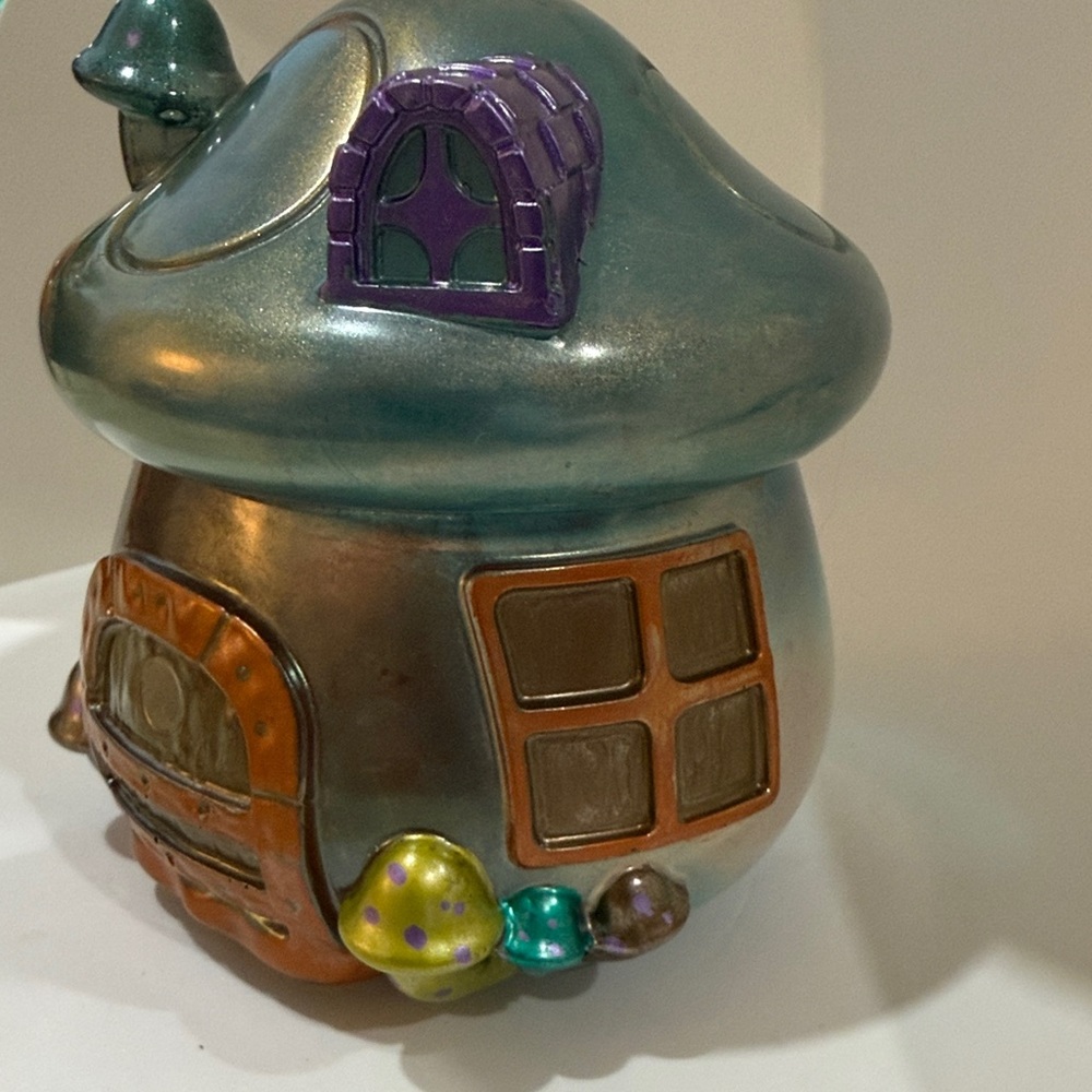 Unique Resin Mushroom House Jar - Picture 2 of 9